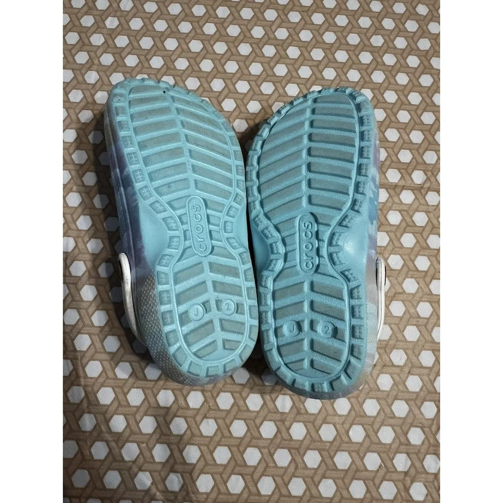 Crocs Kids Size J2 Lined Clogs‎ Sandals Girls Blue